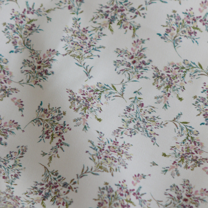 Stefie - Tissu sergé / twill de coton organique imprimé fleuri