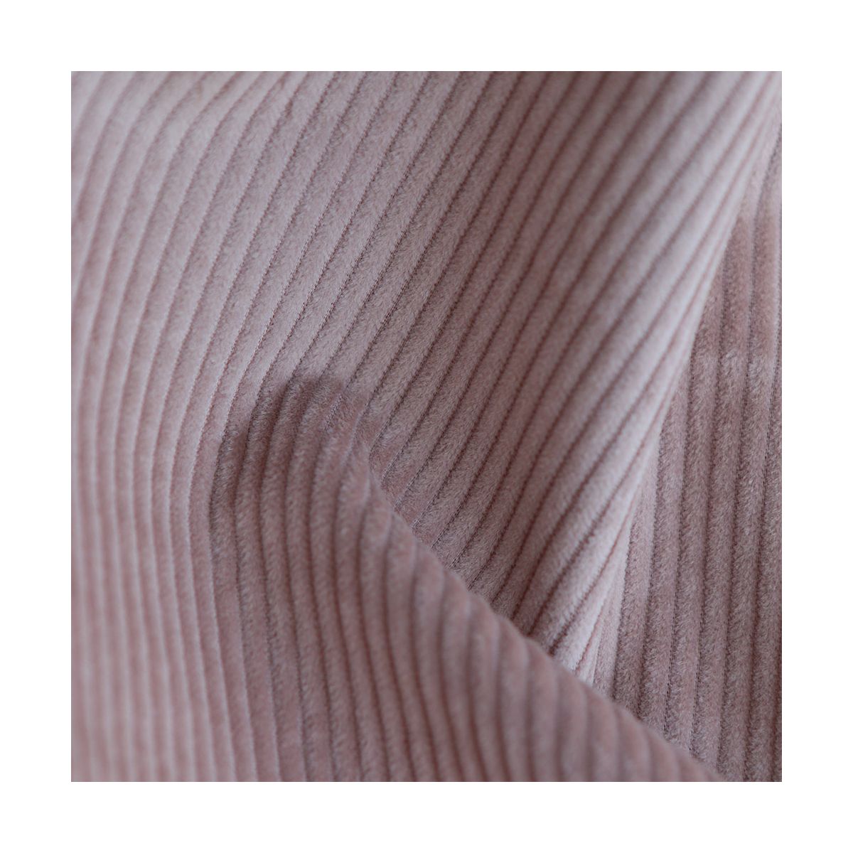 Velours à côtes coton organique coloris rose poudré
