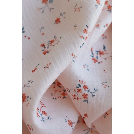 Sofia - Double gaze de coton motif fleuri fond rose Sofia - Double gaze de coton motif fleuri fond rose