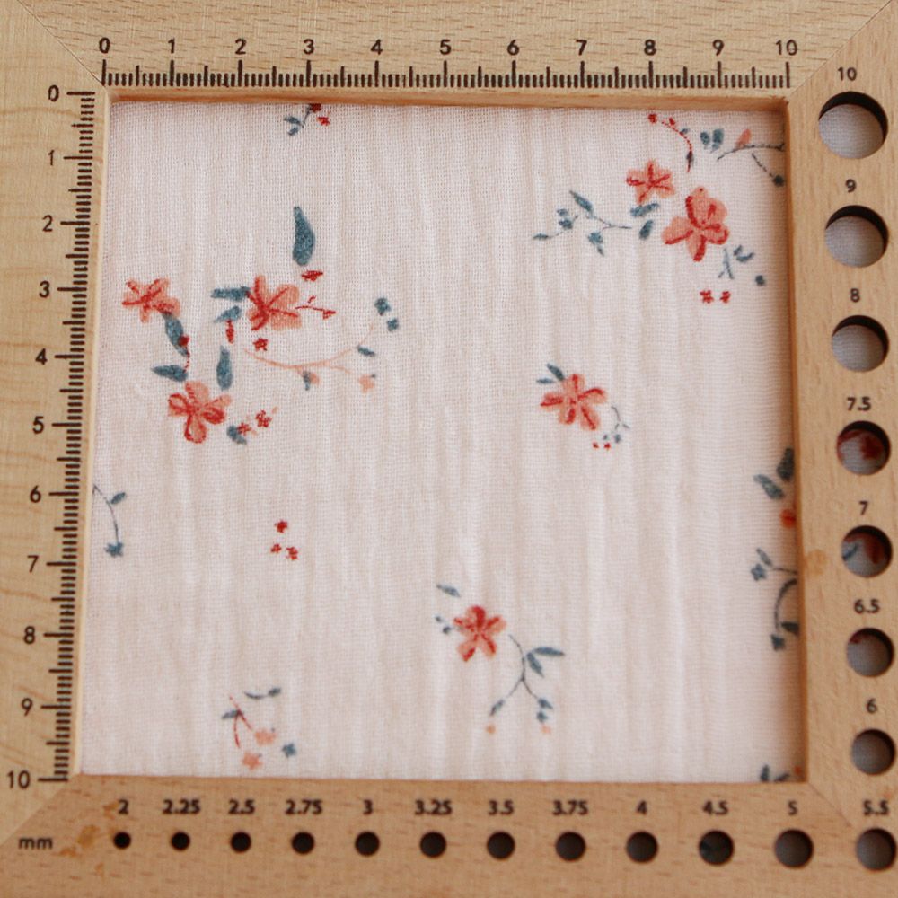 Sofia - Double gaze de coton motif fleuri fond rose