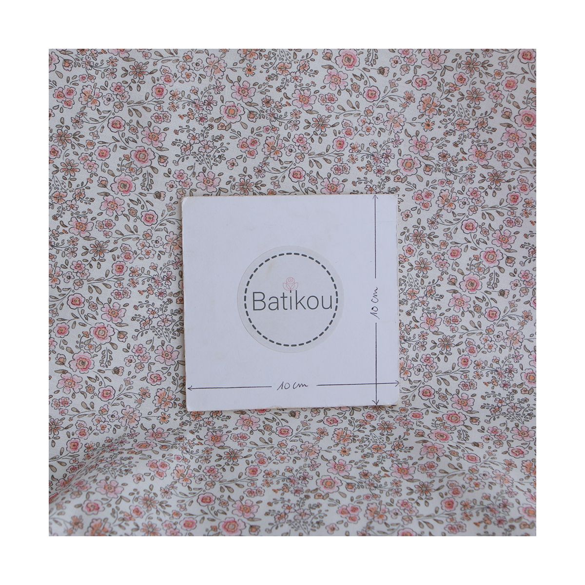 Suzanne - Popeline de coton douce qualité SWEET motif rose