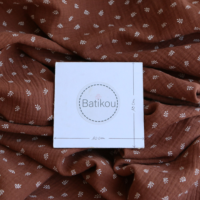 Sacha - Double gaze de coton motif feuilles fond noisette