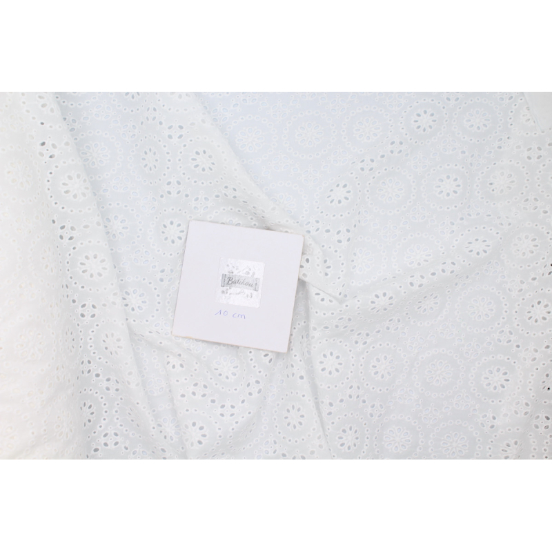 Broderie anglaise coton coloris BLANC Qualité Oeko-tex - 4