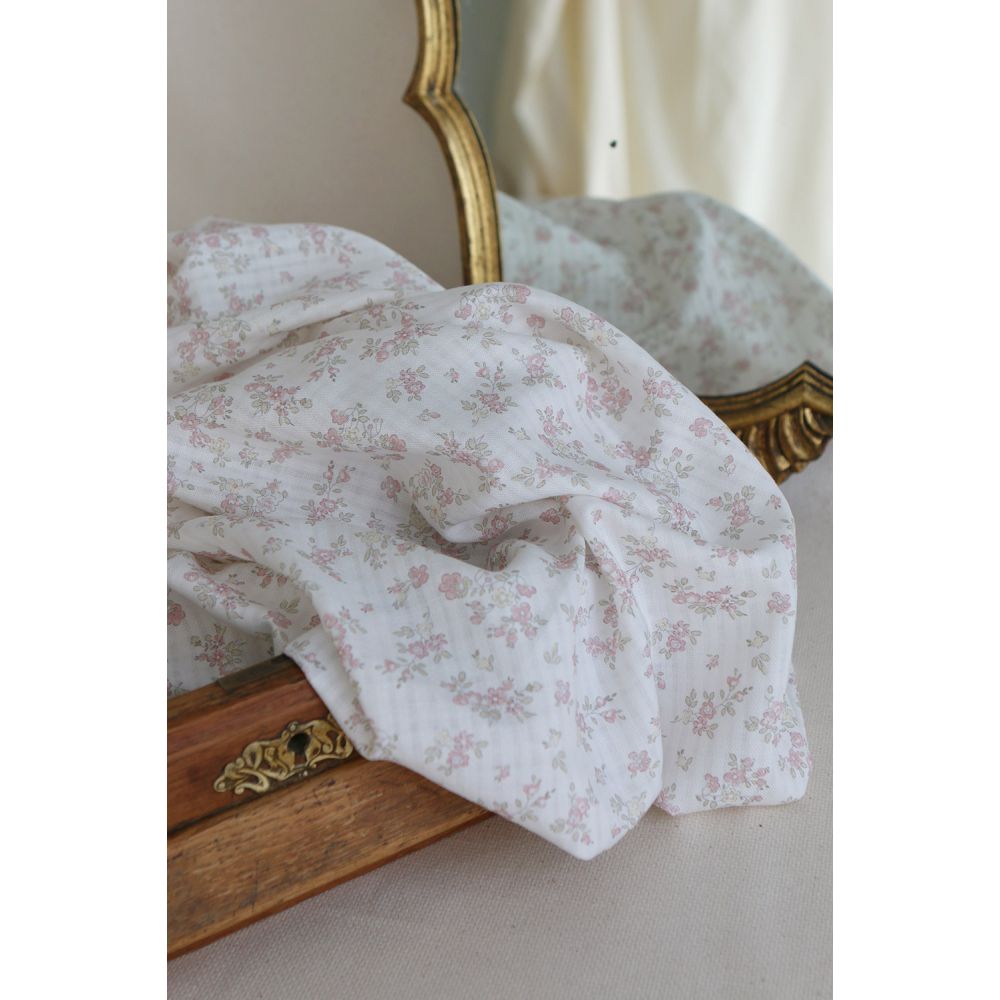 copy of Scarlett - Seersucker / Coton gaufré doux fond lait fleuri rose tendre