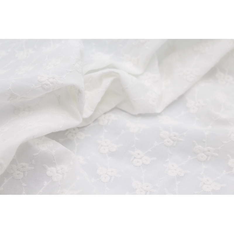 Broderie anglaise coton coloris ivoire