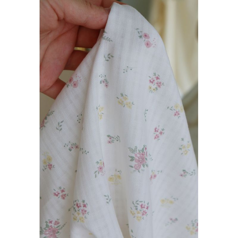 Morgane - Seersucker / Coton gaufré doux fleuri parme