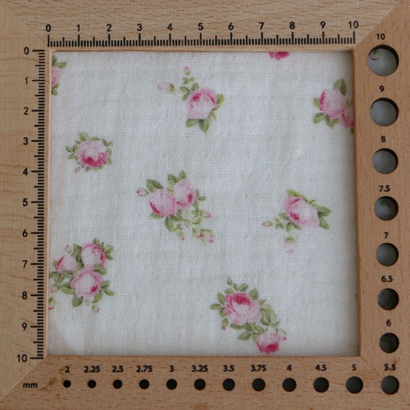 Rosabella - Double gaze de coton BIO blanc motif fleuri rose