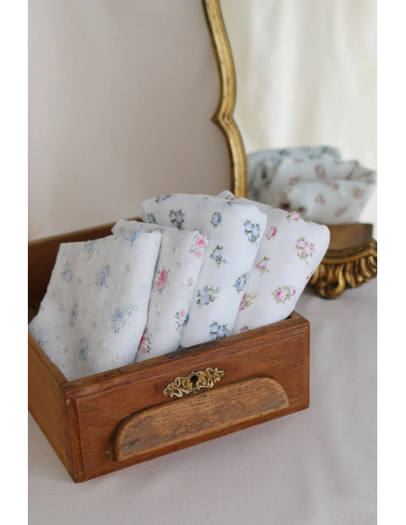 Rosabella - Double gaze de coton BIO blanc motif fleuri rose