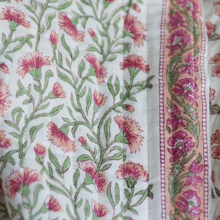 Jasmin - Tissu indien matelassé double face coton hand block largeur 100cm Jasmin - Tissu indien matelassé double face coton hand block largeur 100cm