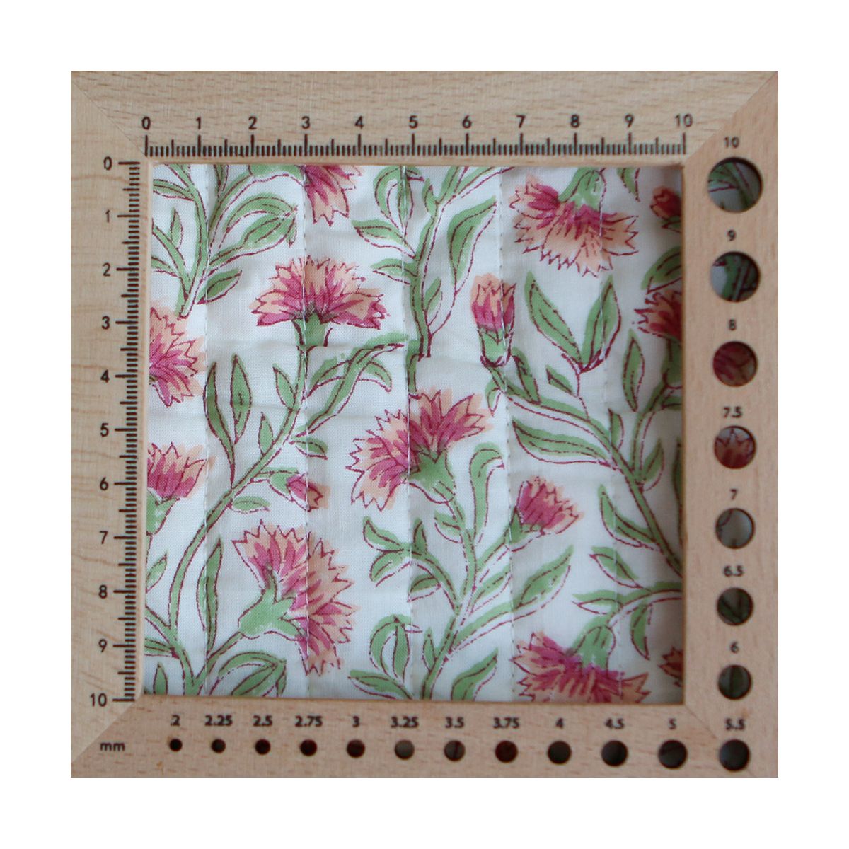 Jasmin - Tissu indien matelassé double face coton hand block largeur 100cm Jasmin - Tissu indien matelassé double face coton hand block largeur 100cm
