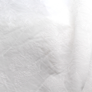 Broderie anglaise coton coloris BLANC