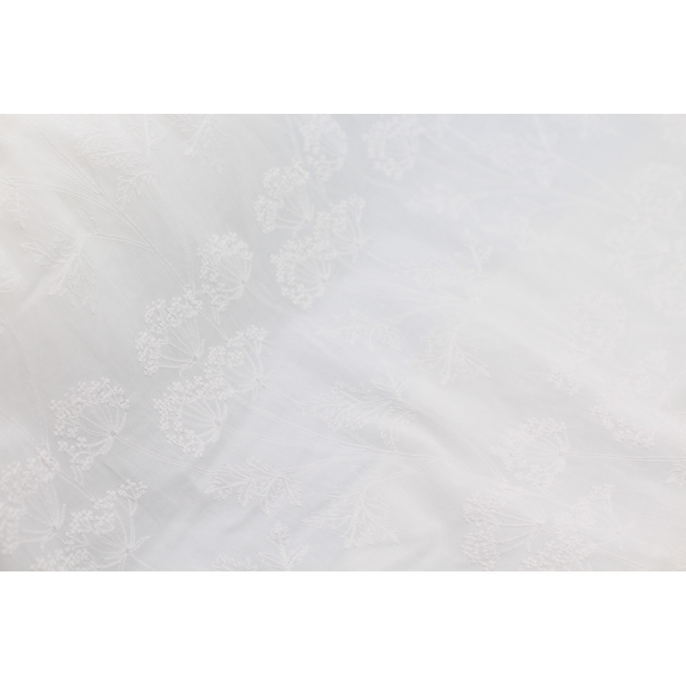 Broderie anglaise coton coloris BLANC
