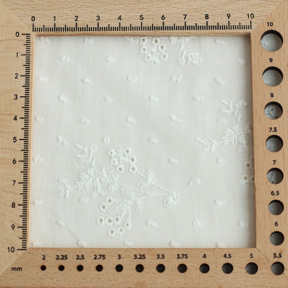 copy of Broderie anglaise voile de coton coloris blanc