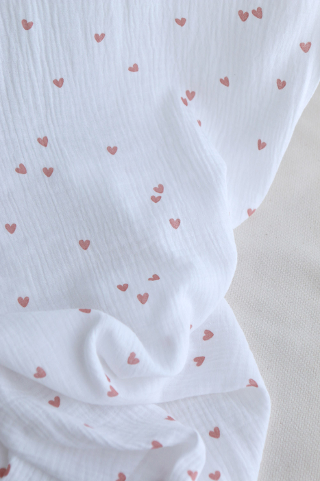 Corazon - Double gaze de coton petits coeurs rose fond blanc