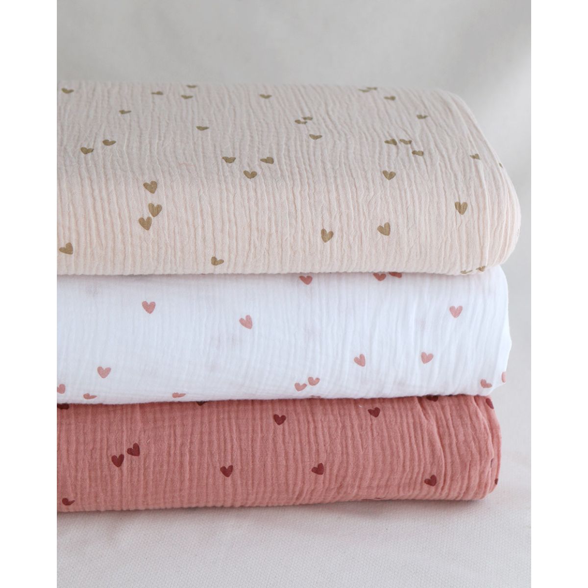 Corazon - Double gaze de coton petits coeurs rose fond blanc