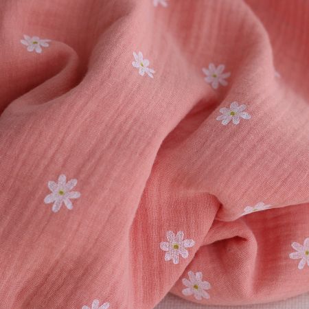 Daisy - Double gaze de coton marguerites fond corail Daisy - Double gaze de coton marguerites fond corail