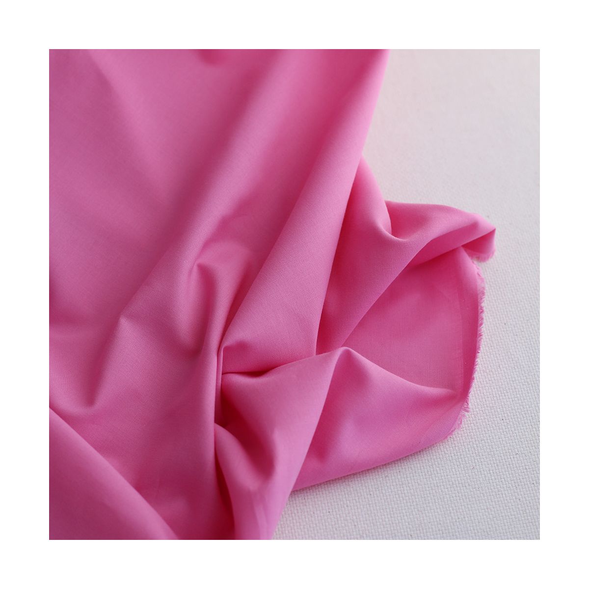 Voile de coton organique uni coloris framboise Voile de coton organique uni coloris framboise