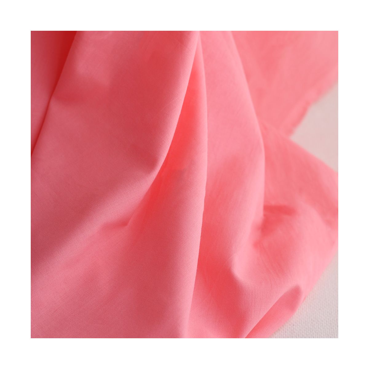 Voile de coton organique uni coloris pêche melba Voile de coton organique uni coloris pêche melba