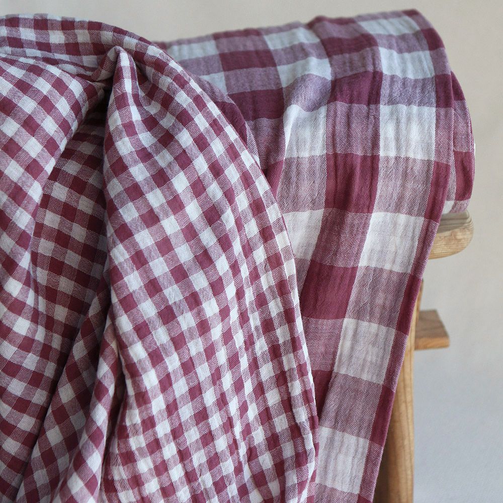 Double gaze de coton vichy réversible blanc / grège