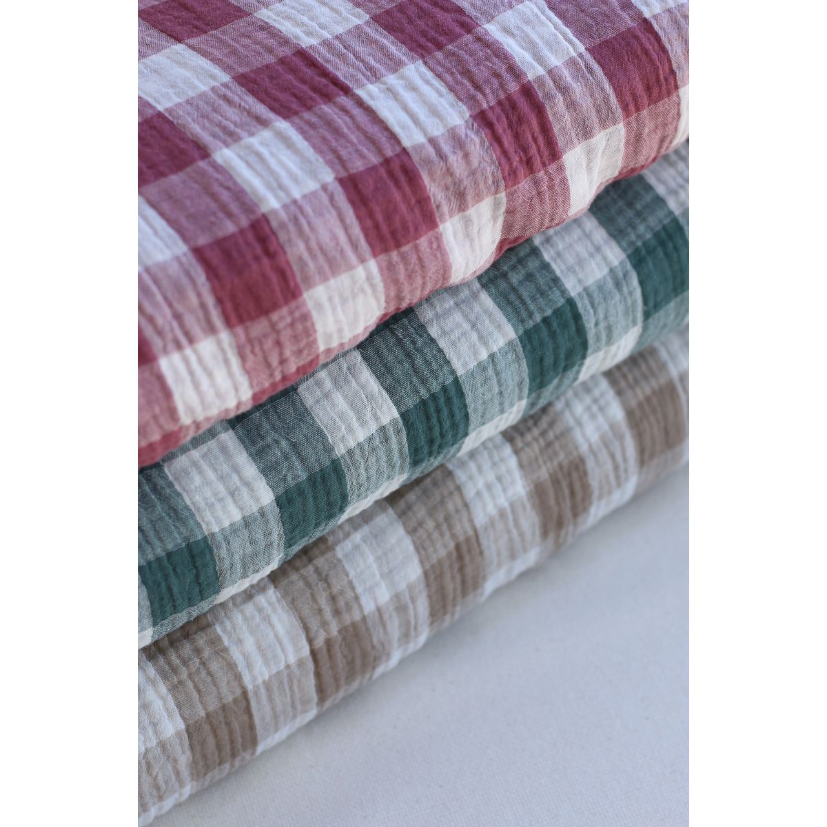 Double gaze de coton vichy réversible blanc / grège