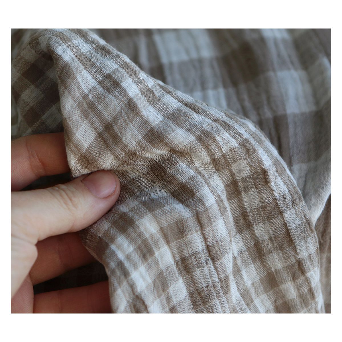 Double gaze de coton vichy réversible blanc / grège