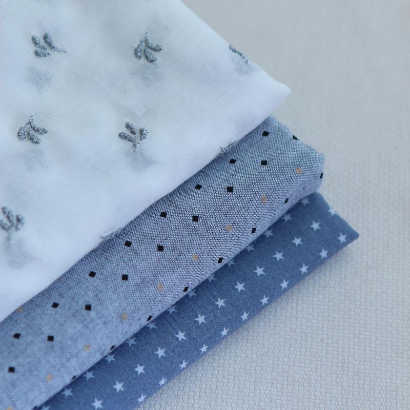 Frou-frou / Batiste de coton imprimé petites étoiles fond gris acier