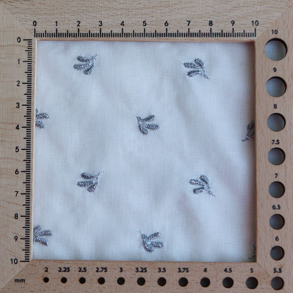 Claudia - Voile coton organique blanc brodé argenté