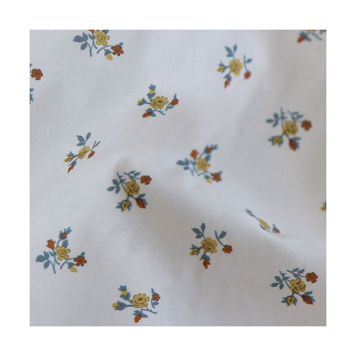 Celine - Popeline douce coton organique fond ivoire fleuri ocre / moutarde
