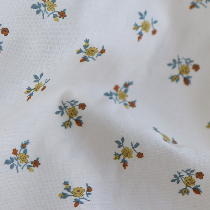 Celine - Popeline douce coton organique fond ivoire fleuri ocre / moutarde