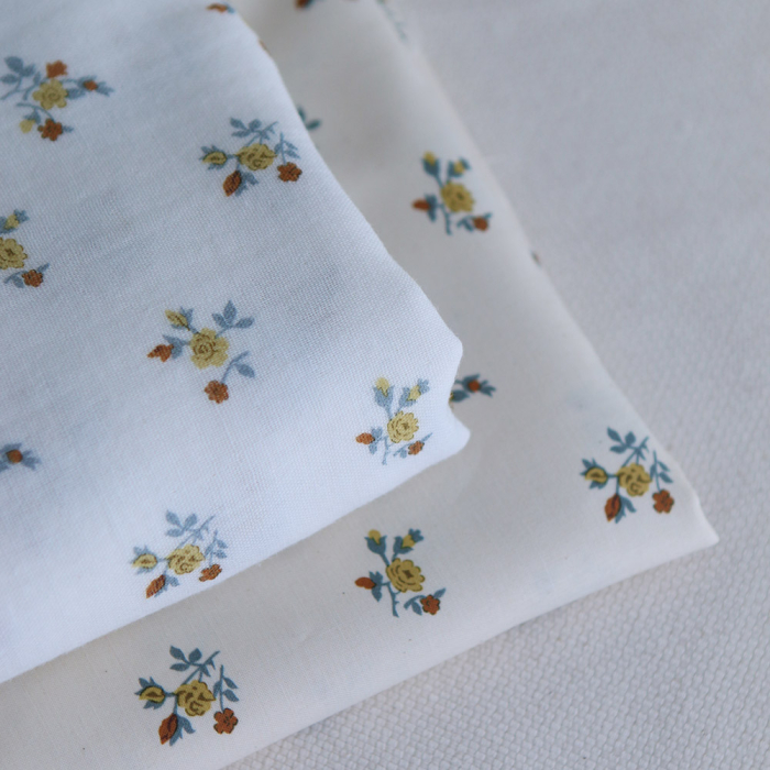 Celine - Popeline douce coton organique fond ivoire fleuri ocre / moutarde