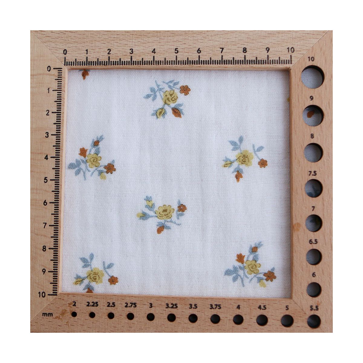 Celine - Double gaze de coton BIO blanc motif fleuri coloris ocre / moutarde