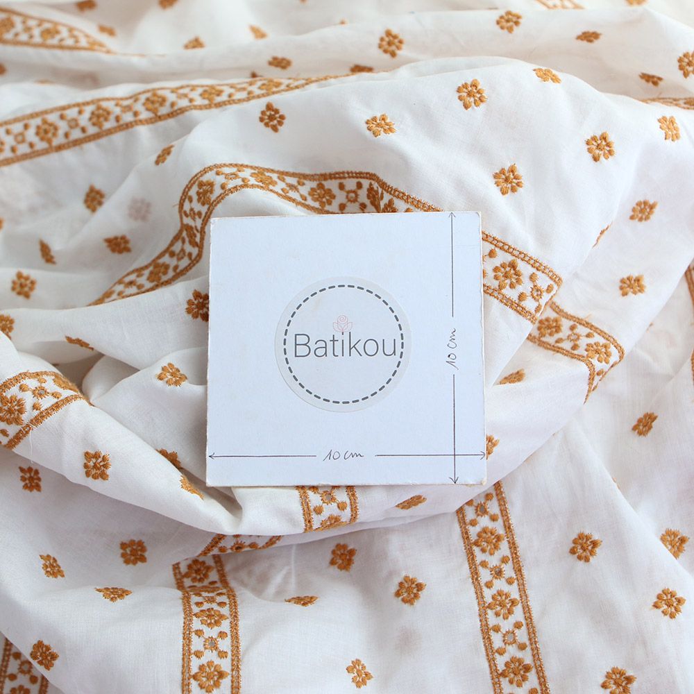 copy of Claudia - Voile coton organique blanc brodé argenté