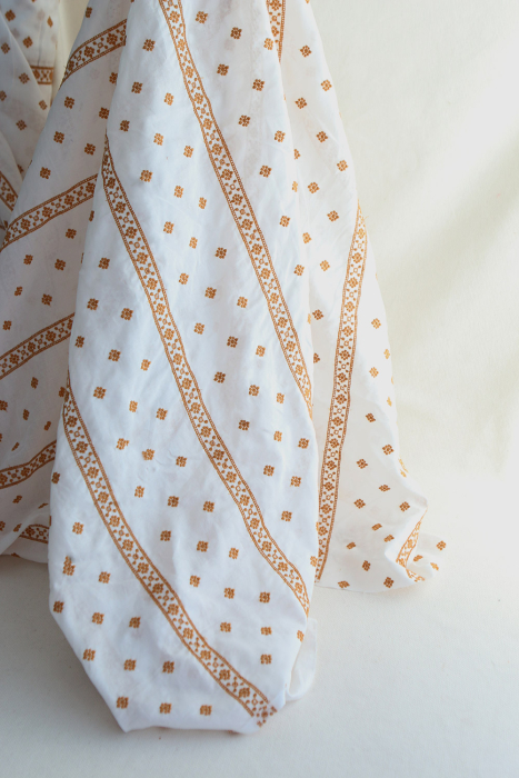 copy of Claudia - Voile coton organique blanc brodé argenté