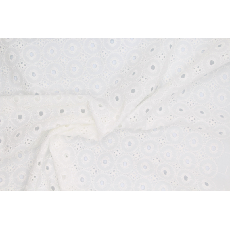 Broderie anglaise coton coloris ivoire