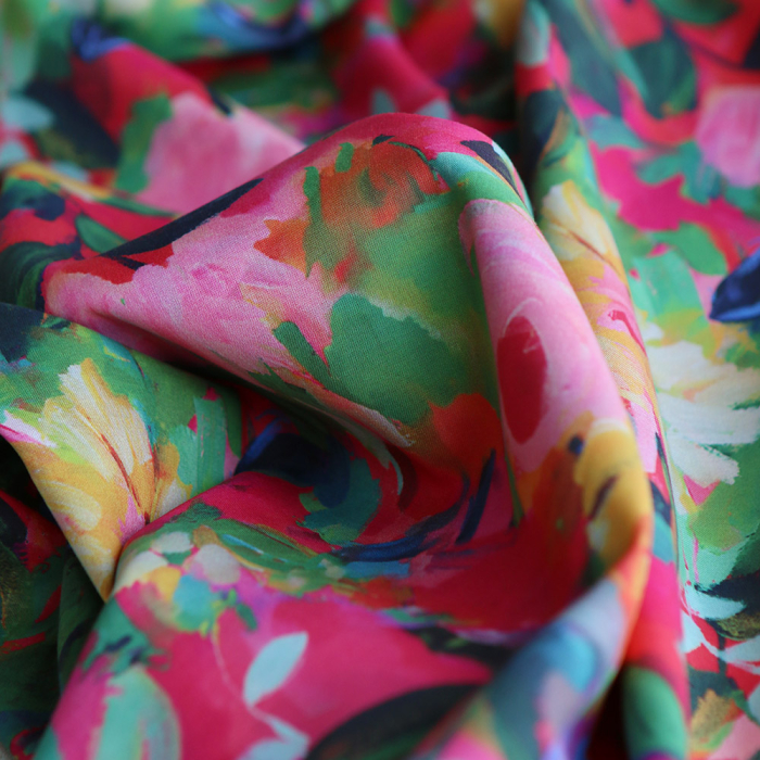 Batiste de coton douce à imprimé fleuri rose Bolywood