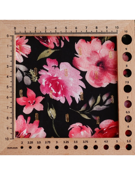 Malia - Viscose plumetis lurex fleuri noir et rose