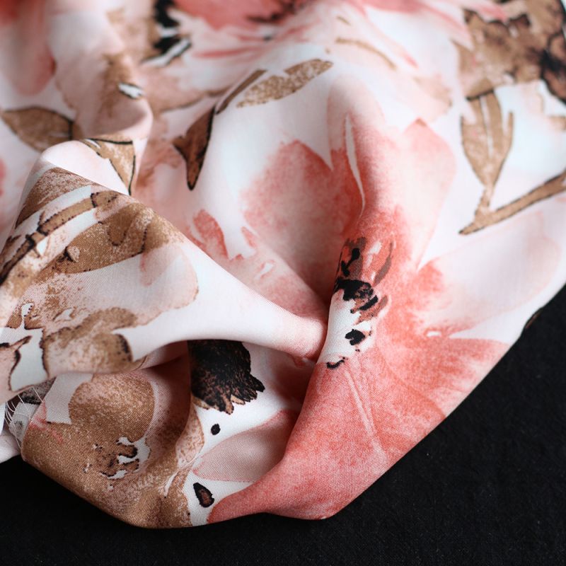 Ambre - Viscose imprimé fleuri corail nude