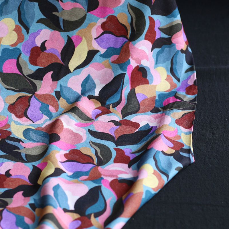 Abiva - Viscose imprimé graphique et fleuri