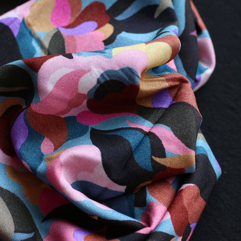 Abiva - Viscose imprimé graphique et fleuri