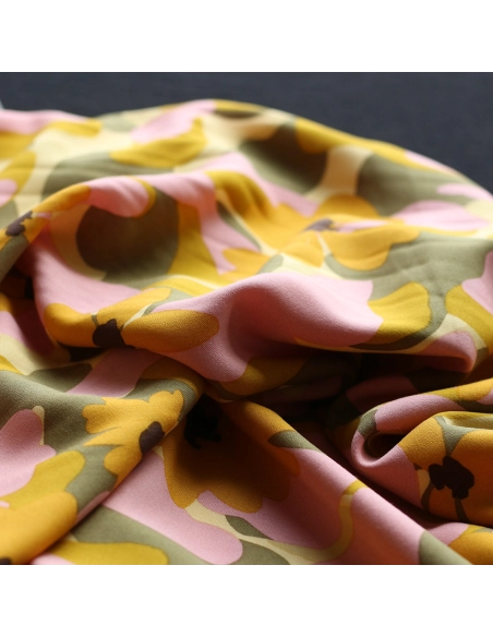 Aimée - Viscose imprimé fleuri vert