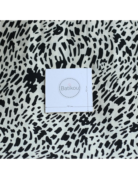 copy of Valérie - Viscose imprimé fleuri corail nude et vert