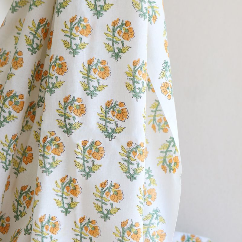 Chanda B - Tissu indien coton hand block traditionnel jaune orange