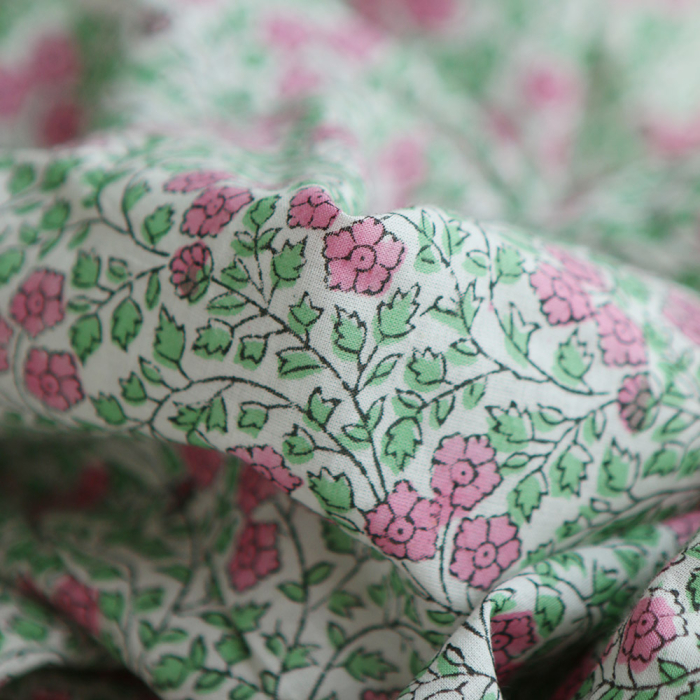 Avani B - Tissu indien coton hand block traditionnel vert et rose