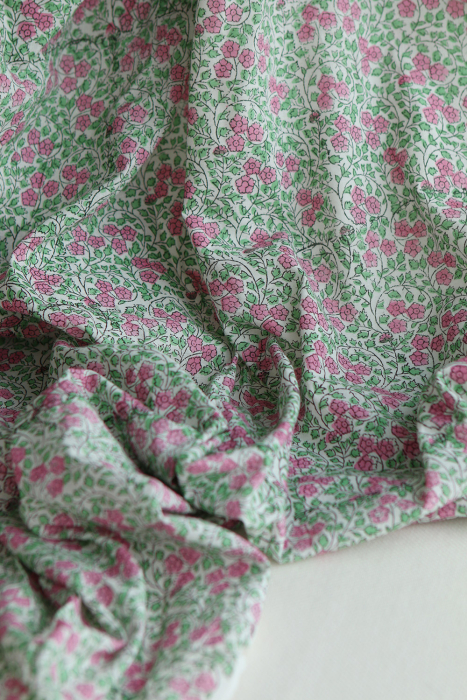 Avani B - Tissu indien coton hand block traditionnel vert et rose