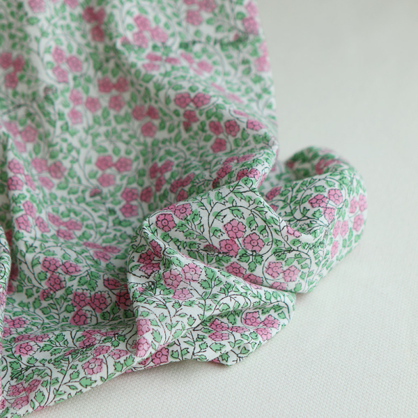 Avani B - Tissu indien coton hand block traditionnel vert et rose