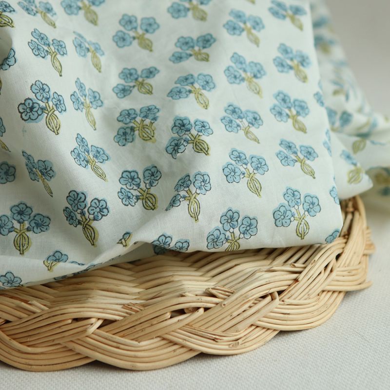 Reva - Tissu indien en coton imprimé main Hand Block Artisanal