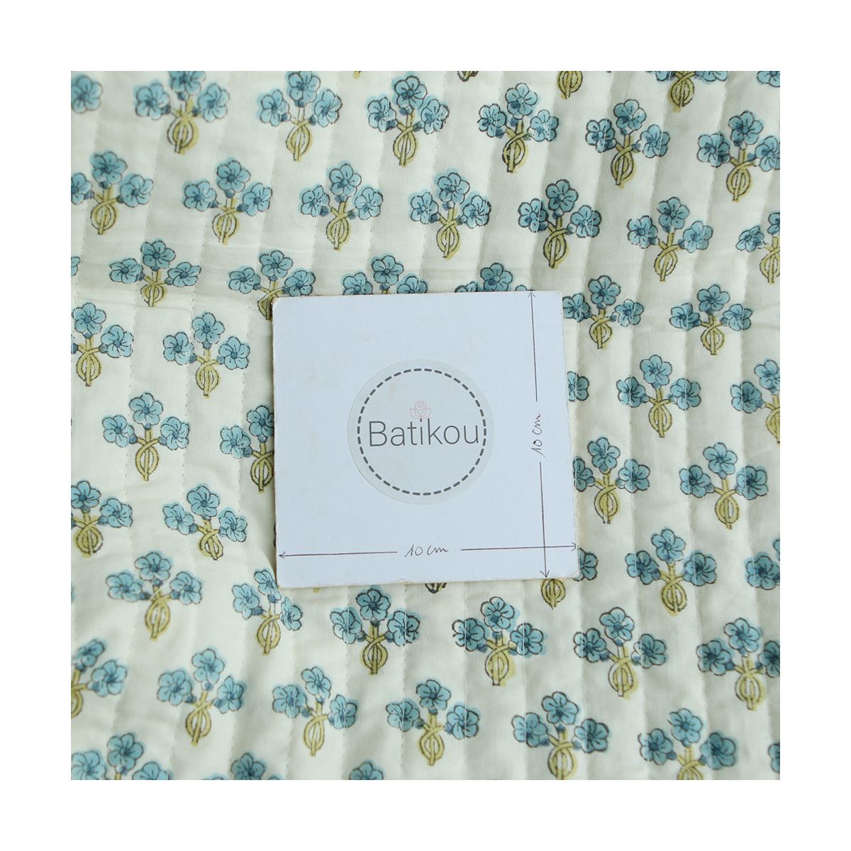 Jasmin - Tissu indien matelassé double face coton hand block largeur 100cm Jasmin - Tissu indien matelassé double face coton hand block largeur 100cm