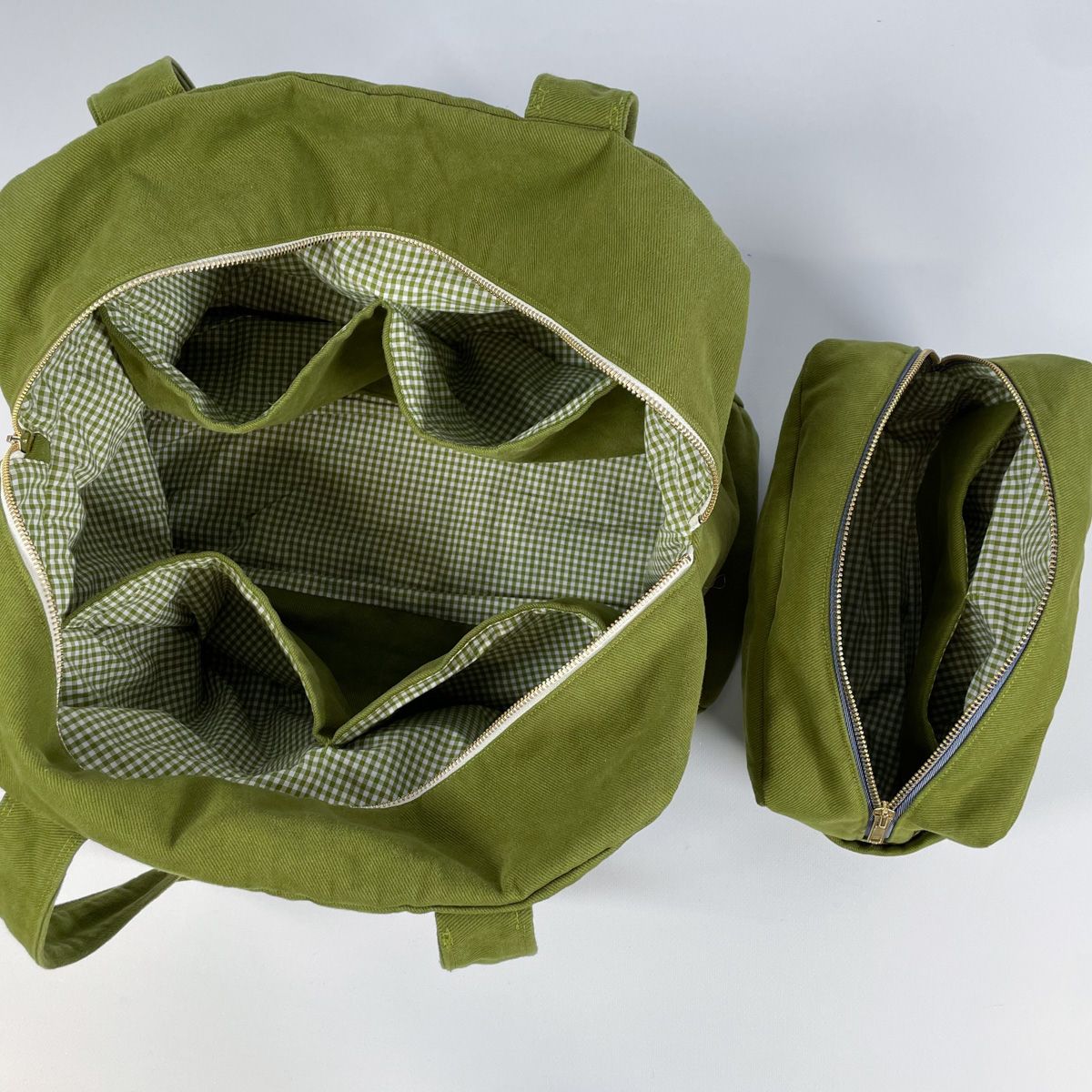 Voyage - Pochette patron Ikatee sac de voyage et trousse de toilette Voyage - Pochette patron Ikatee sac de voyage et trousse de toilette