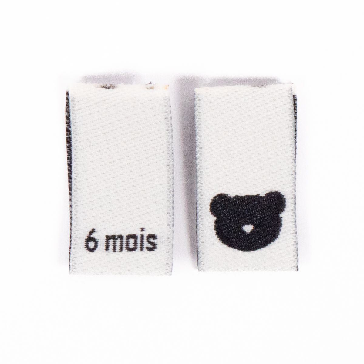 Lot 15 étiquettes tissées ©ikatee Bébé Tailles 3mois au 24mois Lot 15 étiquettes tissées ©ikatee Bébé Tailles 3mois au 24mois