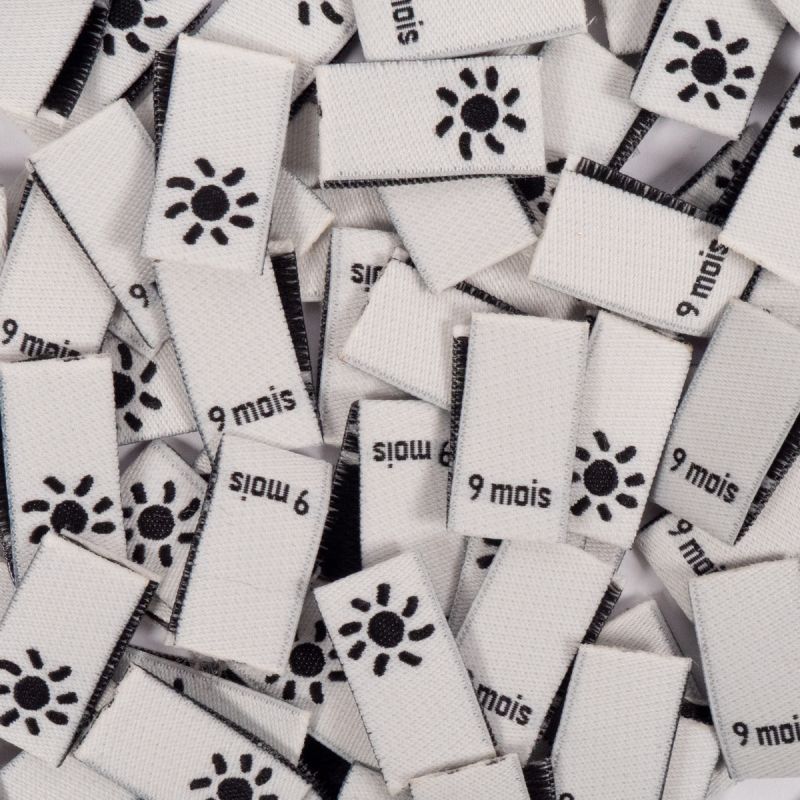 Lot 15 étiquettes tissées ©ikatee Bébé Tailles 3mois au 24mois